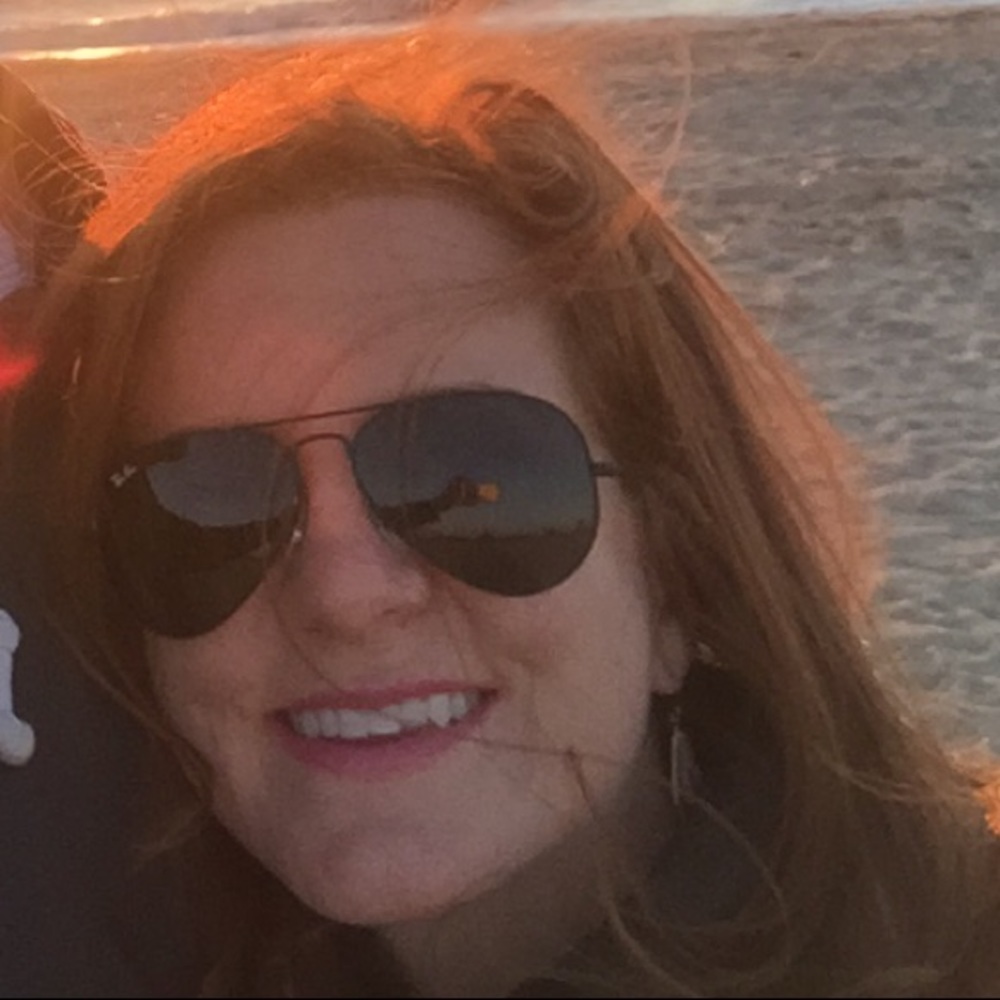 Meet your Posher, Jennifer